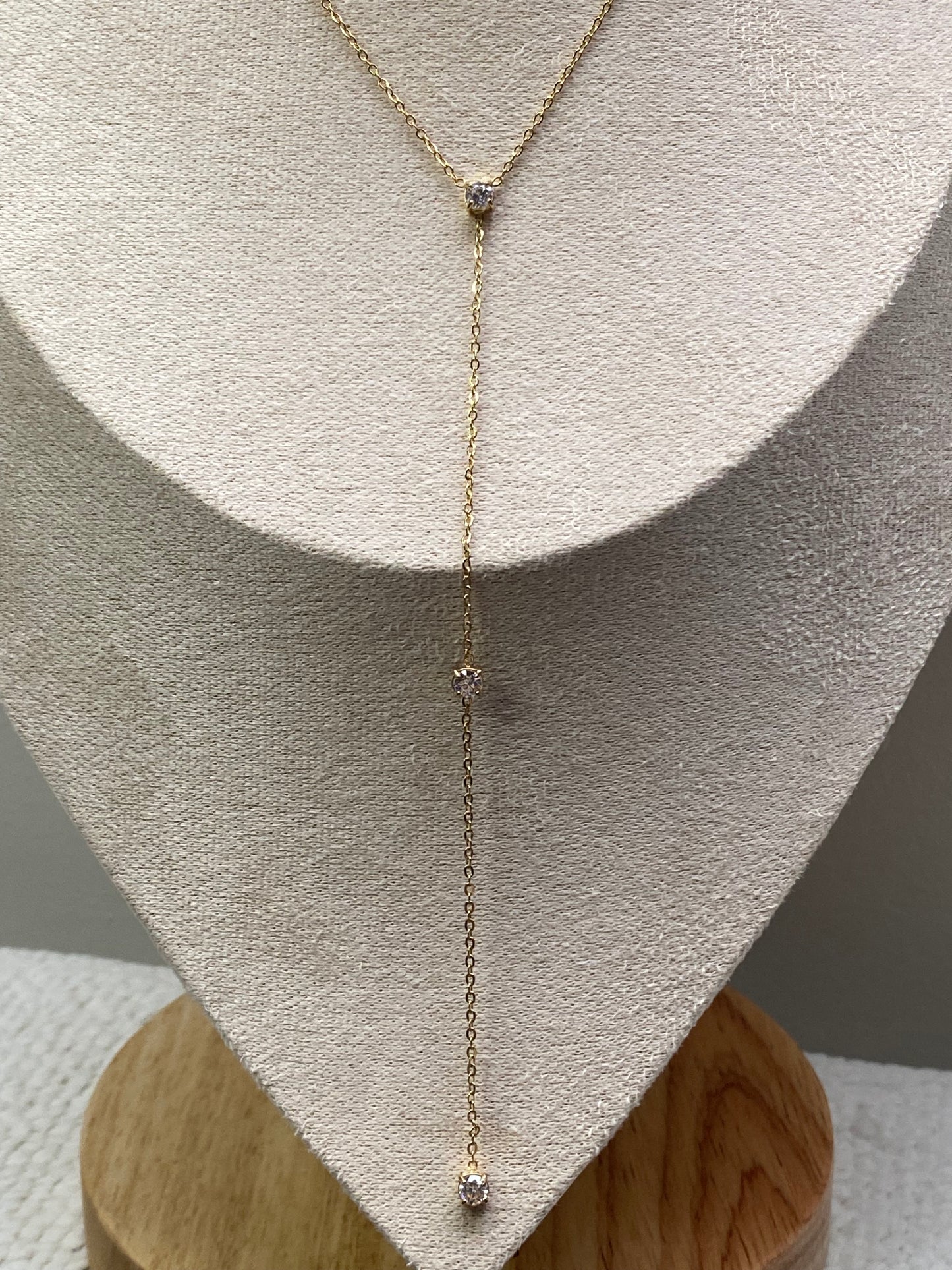 Collier Sarah