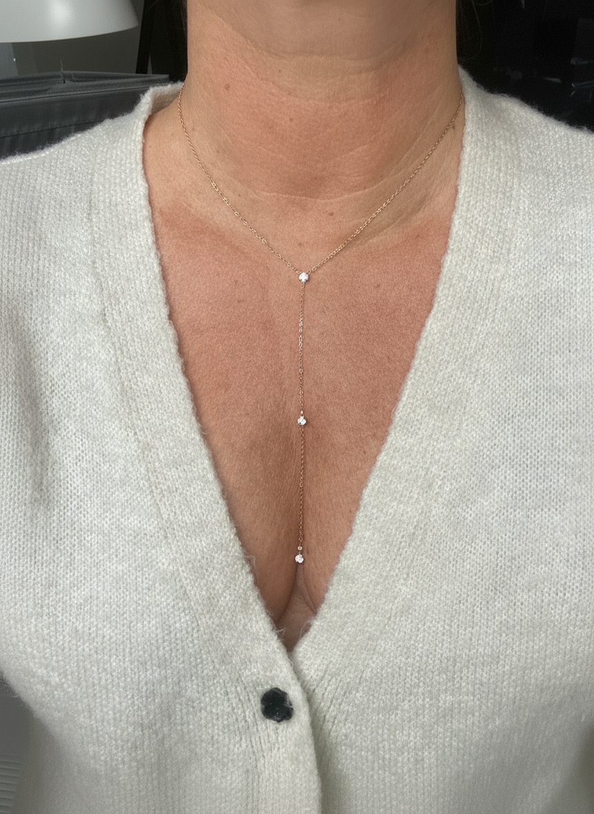 Collier Sarah