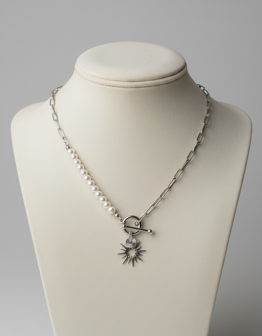 Visuel Collier Oria argenté asymétrique sur présentoir