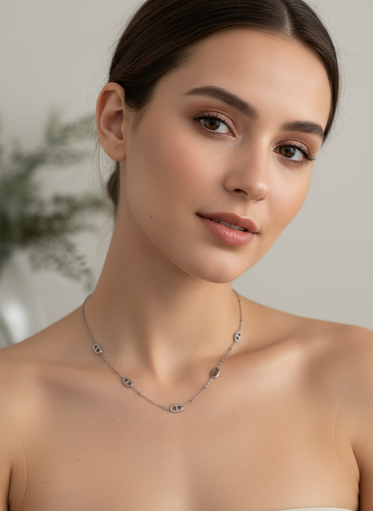 Collier Romane