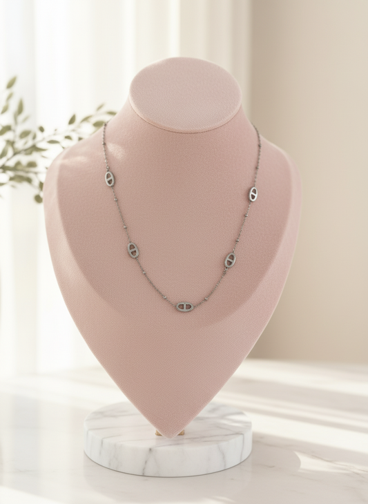 Collier Romane