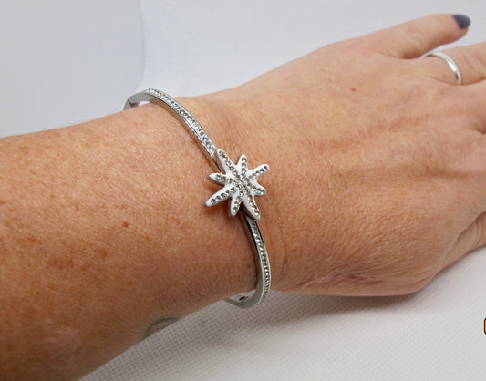 Bracelet rigide Inaya
